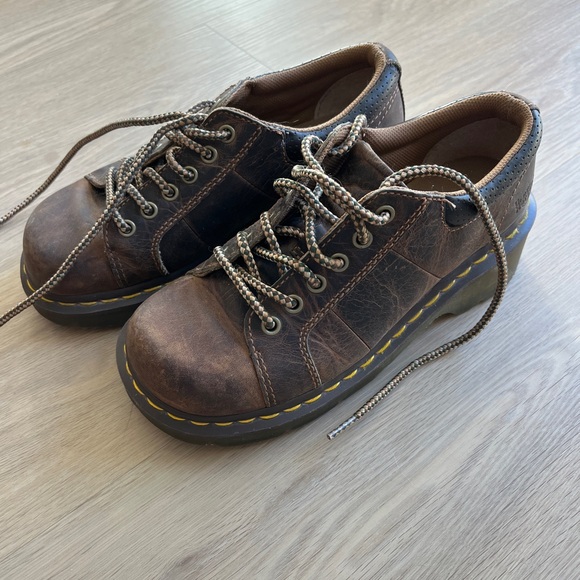 Dr. Martens Melissa Women’s Size 7 Brown Casual Lace Up Oxford Shoes - Picture 6 of 6